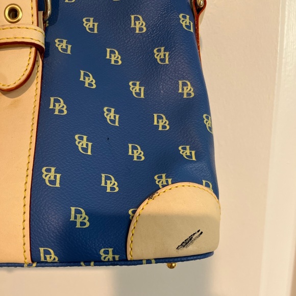 Dooney & Bourke Y2K Coated Canvas Monogram Domed Satchel - Picture 9 of 16